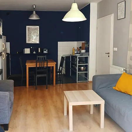 Practical Two Bedroom Near Corvin * Budapesta