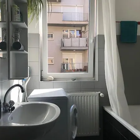 דירה Practical Two Bedroom Near Corvin *